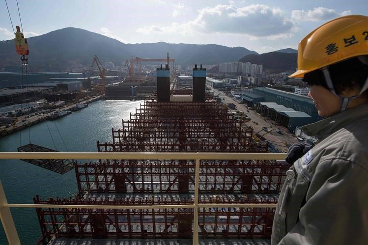 The deck of a container ship at the Daewoo DSME shipyard in Okpo, south of Busan, in a 2014 file photo. PHOTO:AGENCE FRANCE-PRESSE/GETTY IMAGES